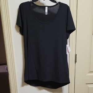 LuLaRoe Black Short Sleeve Women's Tee